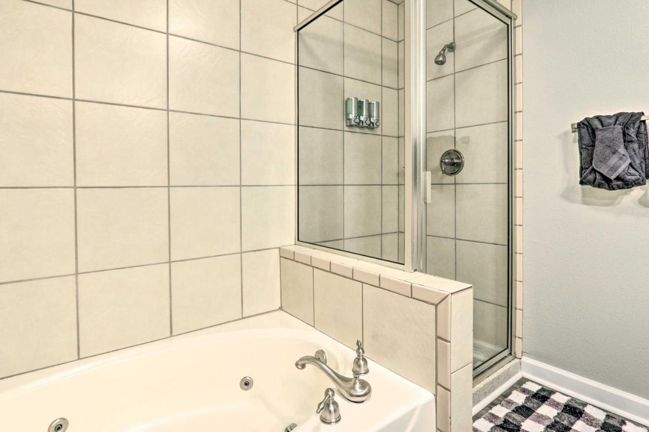 Downtown Pigeon Forge Condo With Pool Access! Kültér fotó